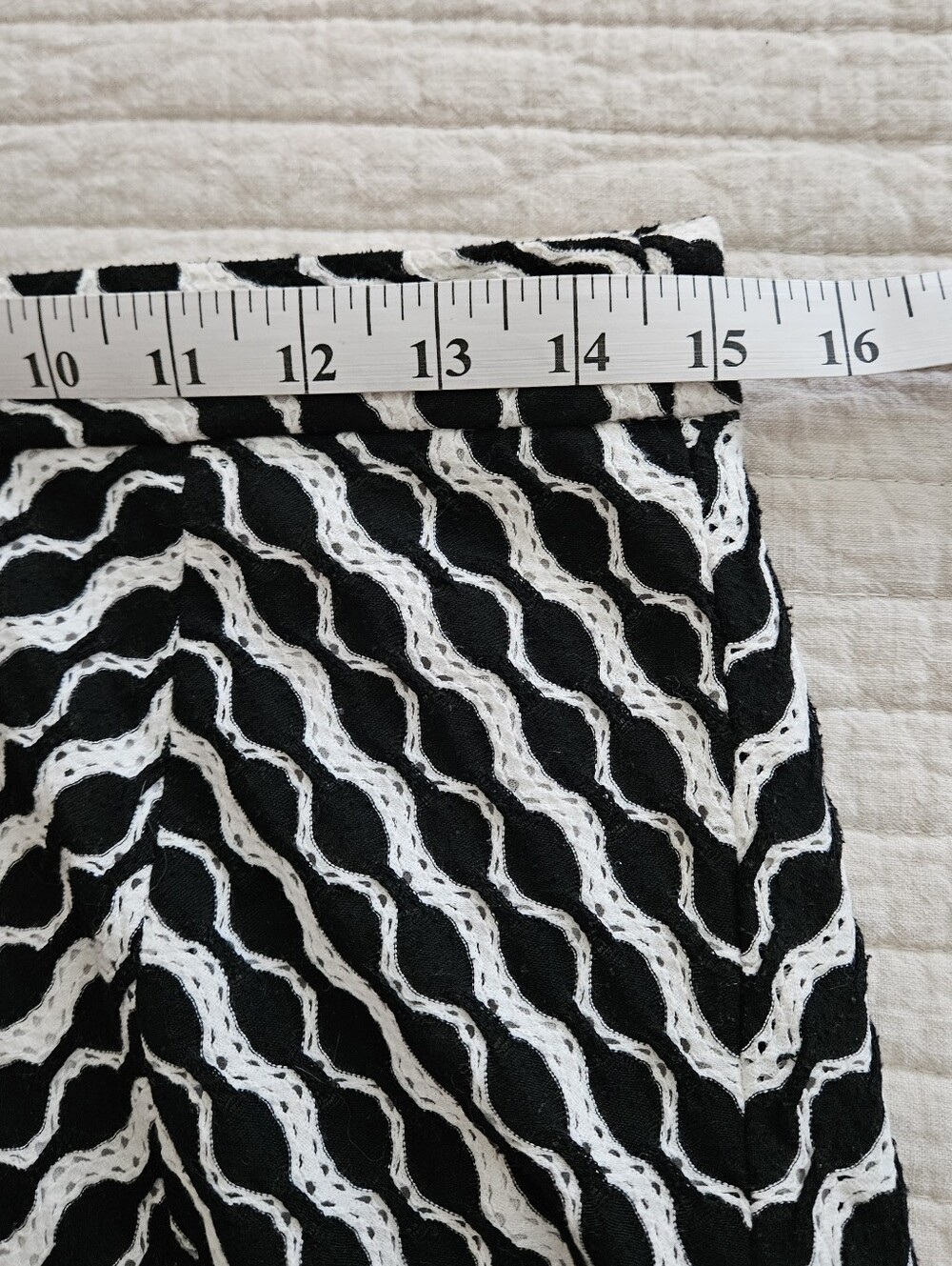 Black & White Chevron A-Line Skirt - Picture 8 of 8
